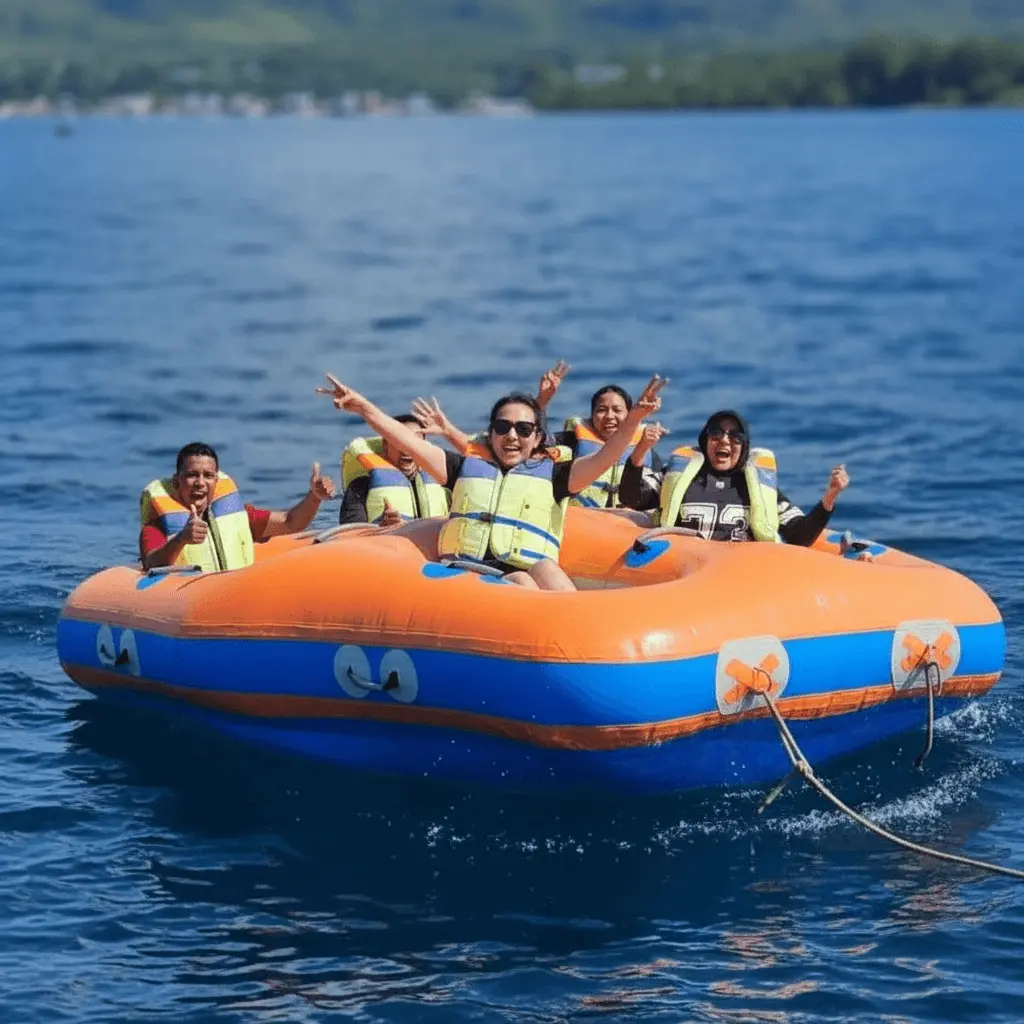 donut boat